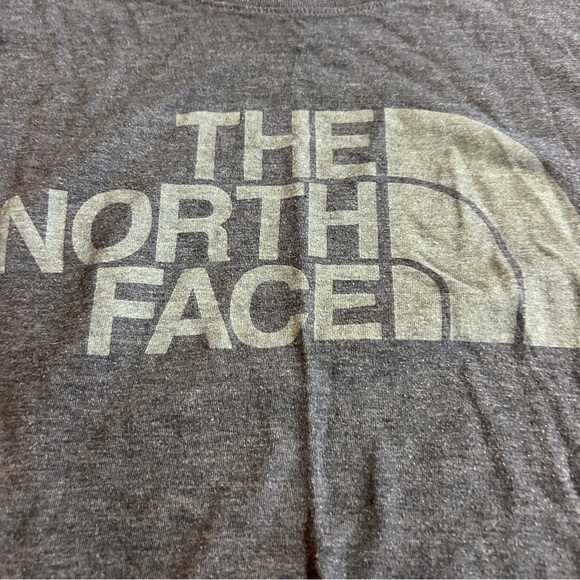 The North Face Women's Charcoal Tee - Size S - Picture 2 of 3